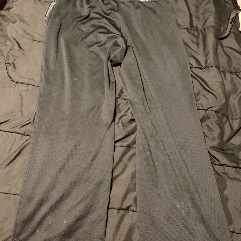 Under-armour sweatpants XL
